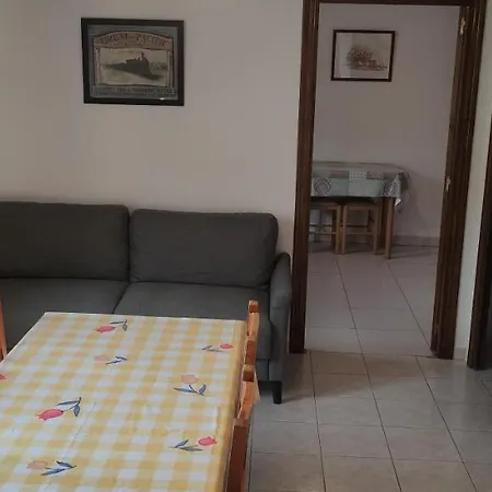 Miguel Ordesa דירה *